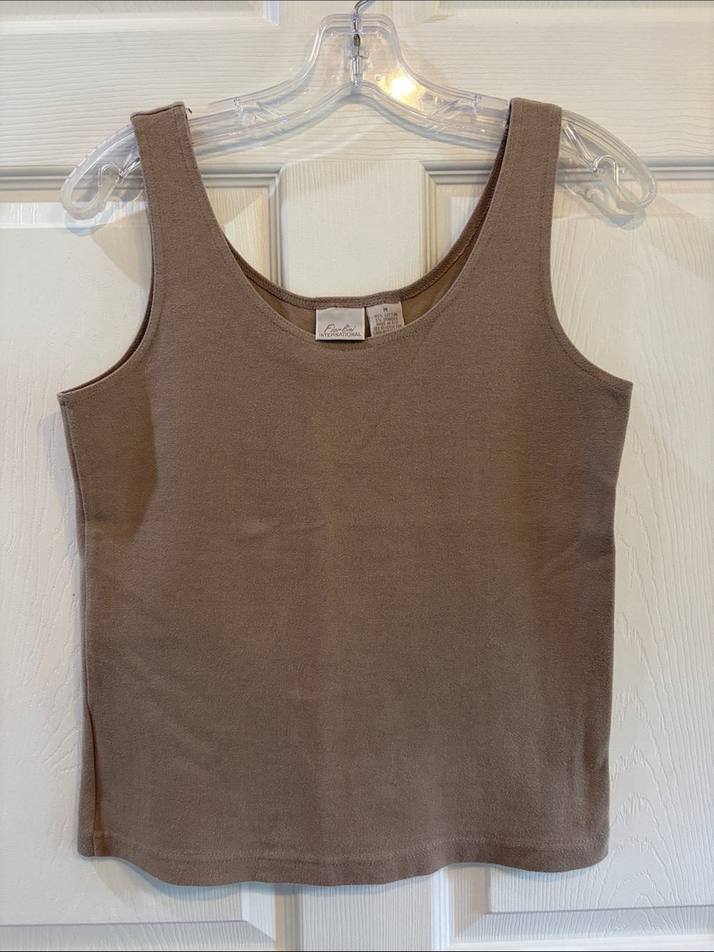 Fiorlini International Women's Scoop Neck Tank Top in Taupe